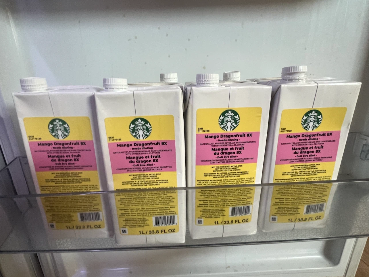 Starbucks Mango Dragonfruit 8X Concentrate - 4 x 1L - photo 2