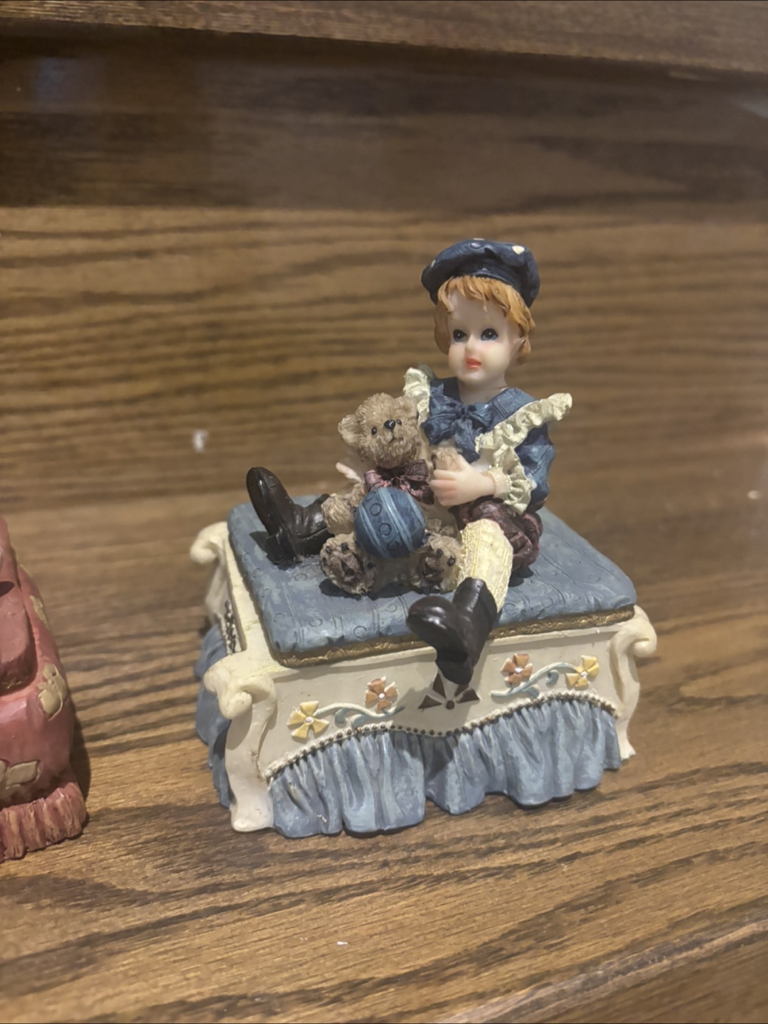 Vintage Decorative Trinket Boxes with Figurines - photo 4