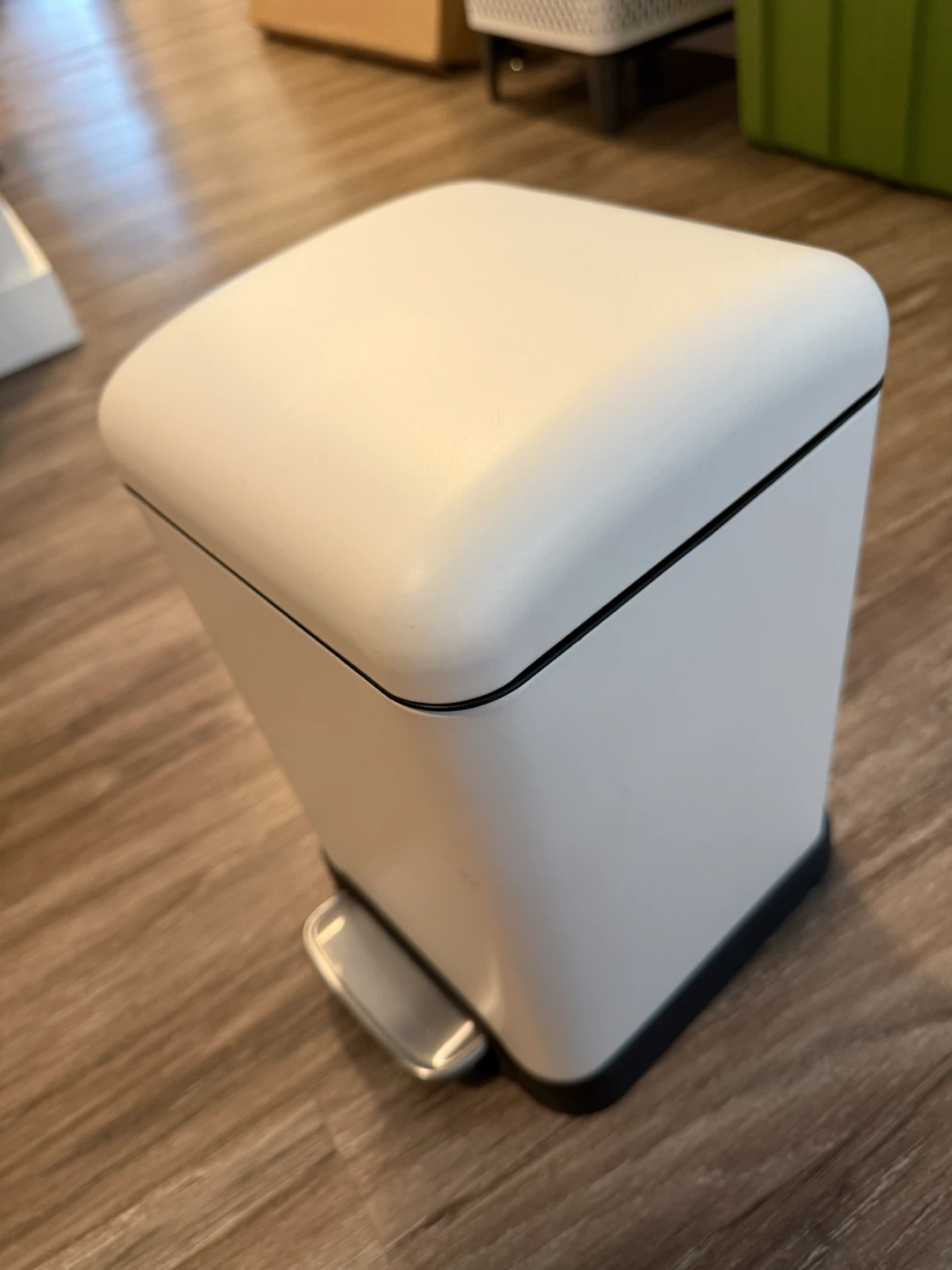 White Step Trash Can (mini size - 12.5” H)