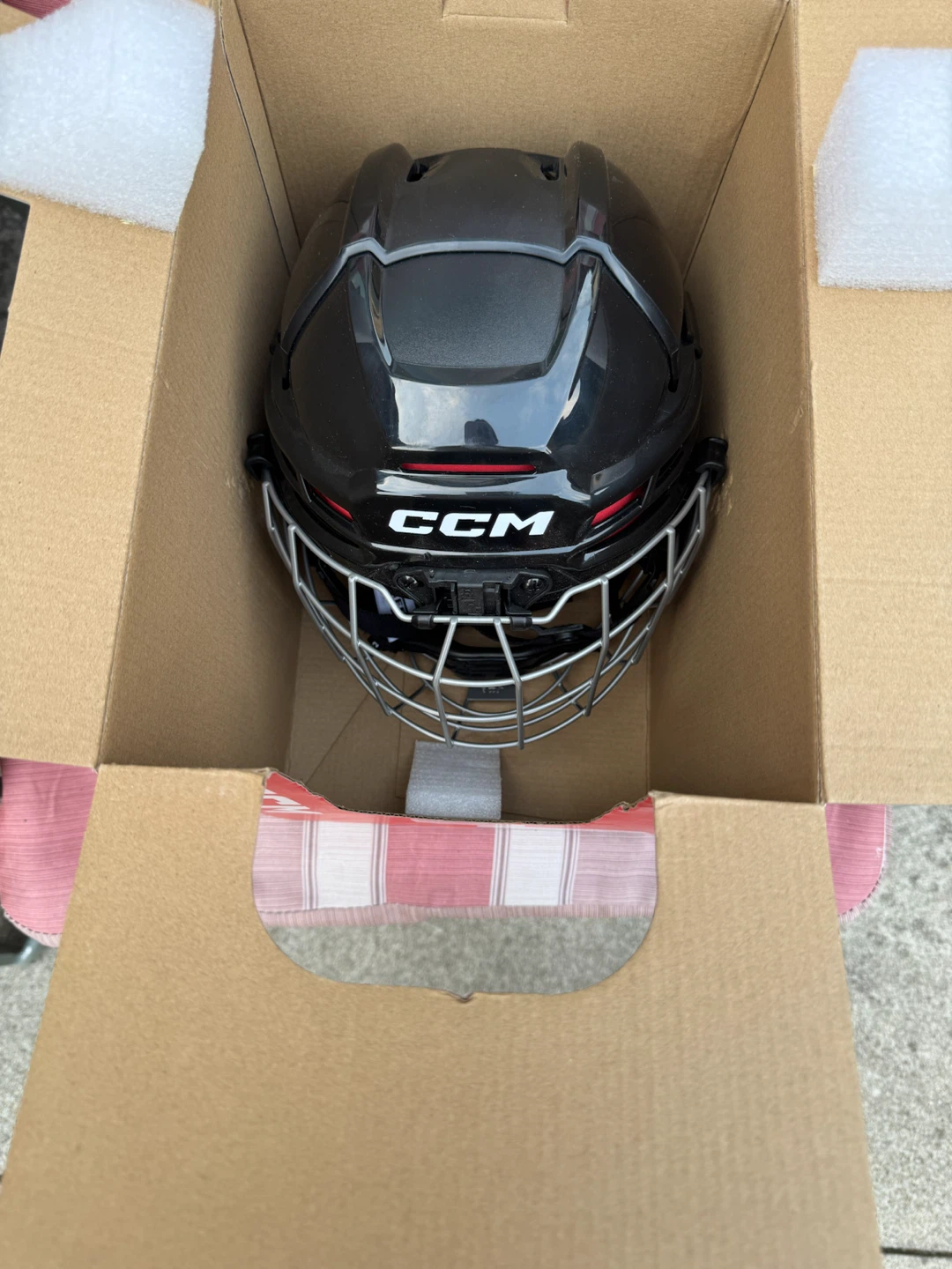 CCM Tacks 70 JR Hockey Helmet with Cage - photo 3