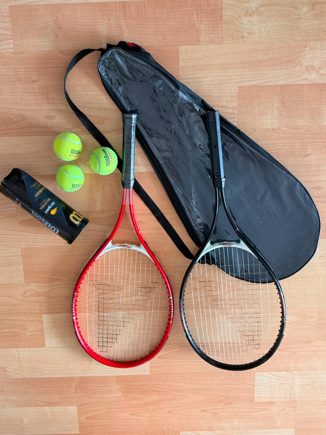 Wilson Tennis Racquets with Bag and Balls - photo 3