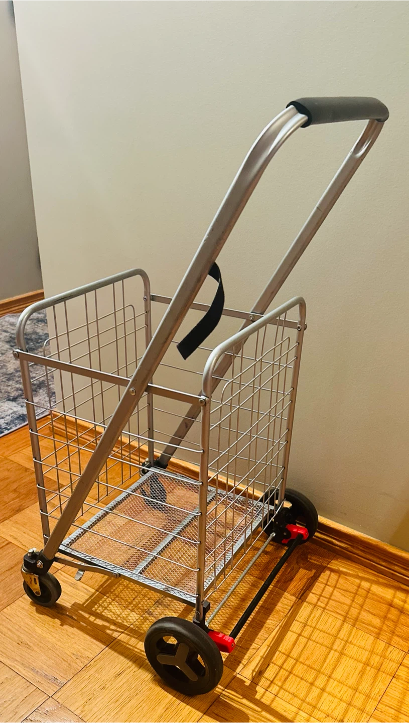 Folding Shopping Cart with swivel wheels, easy to steer. - photo 2