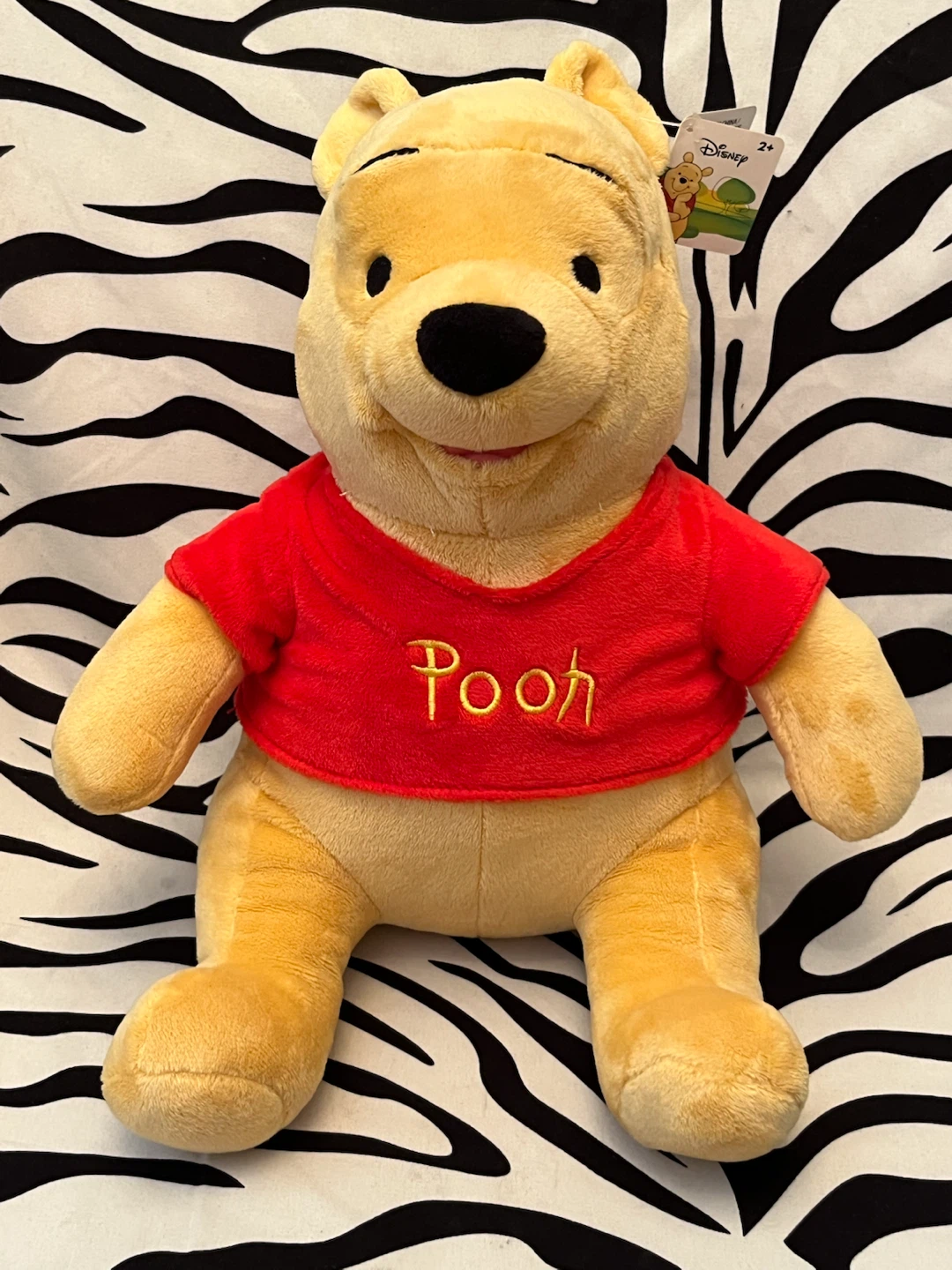 🍯 Disney Winnie the Pooh plush toy in classic red shirt 🍯