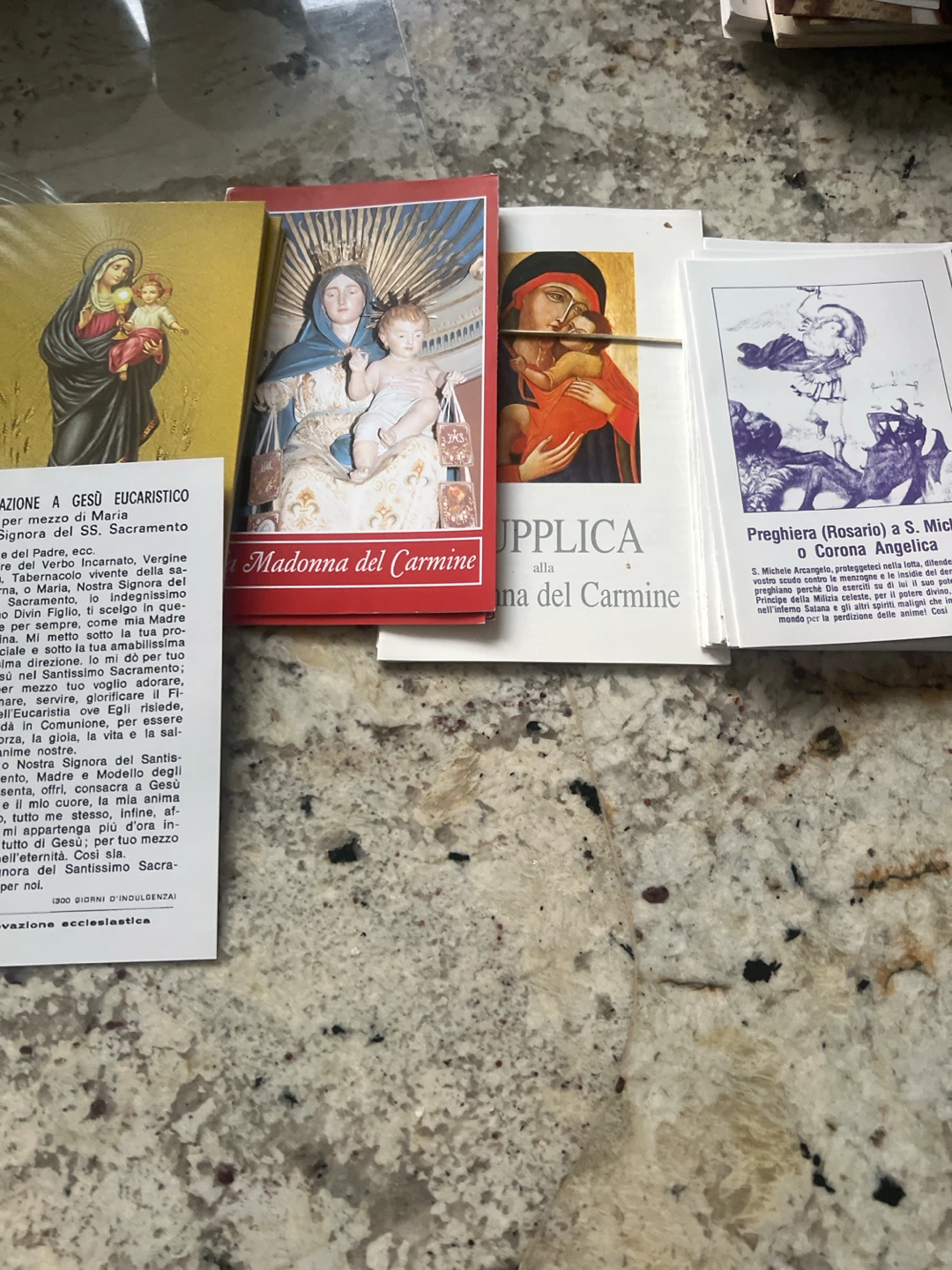 Italian prayer cards to give away🙏