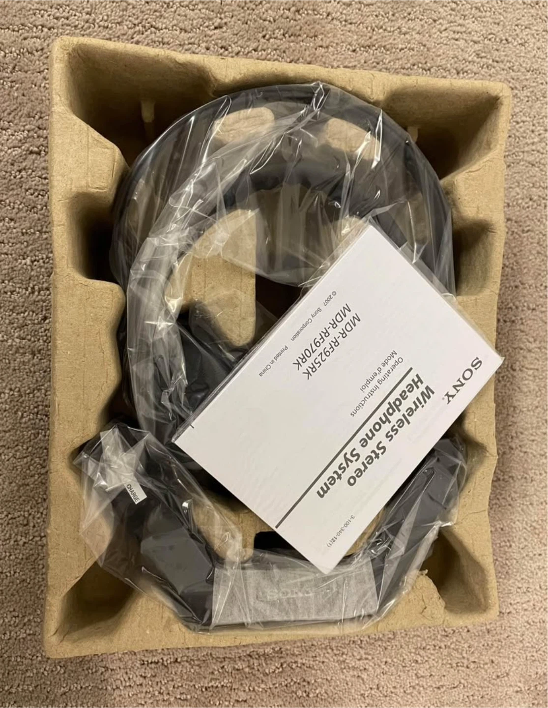 Sony MDR-RF925RK Wireless Stereo Headphones - photo 3