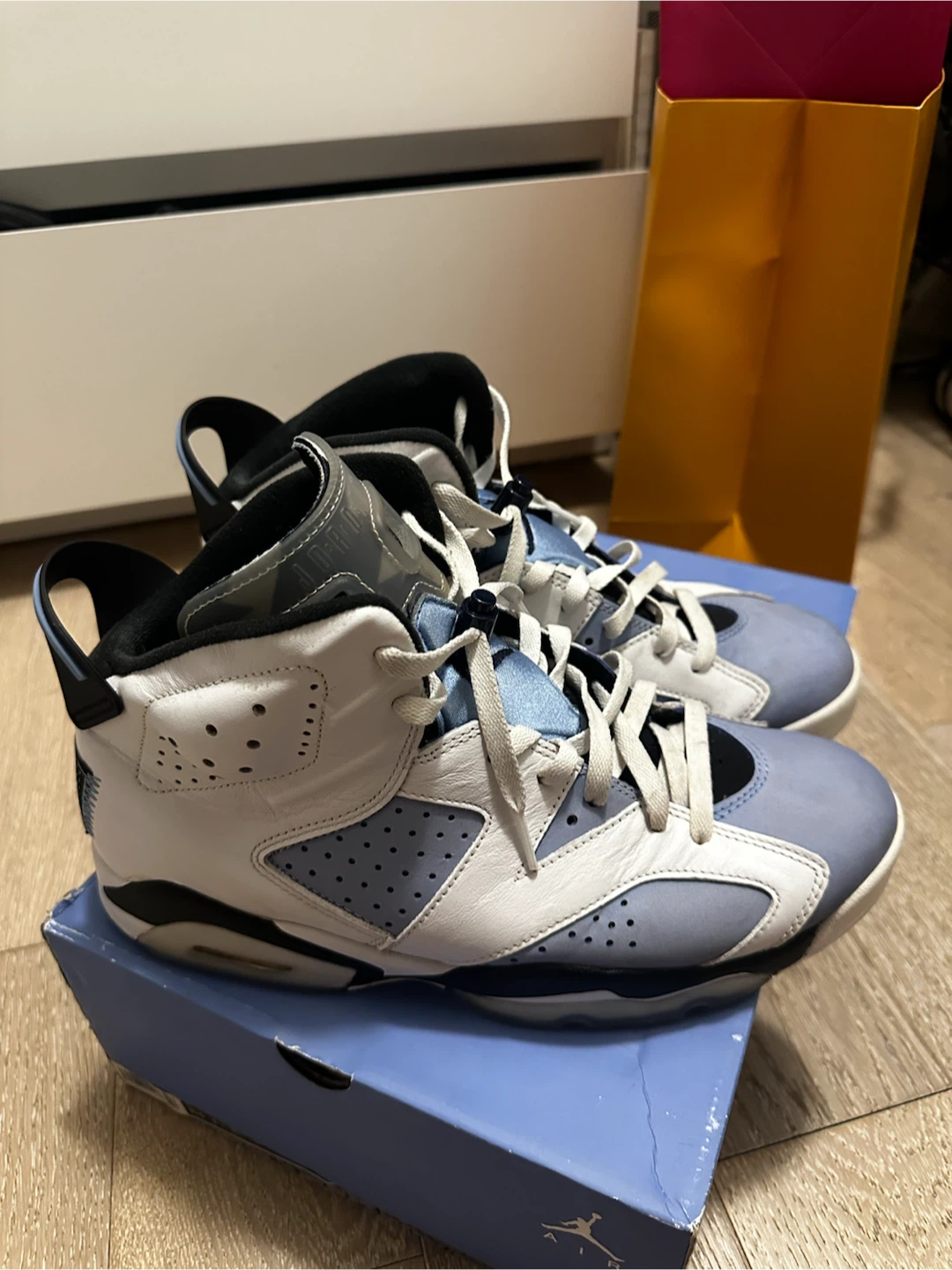 Jordan 6 unc blue - photo 3