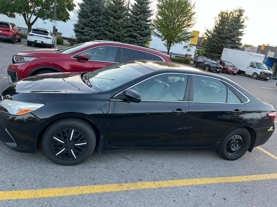 Exclusive Offer: Toyota Camry 2016 LE 4DR - photo 2