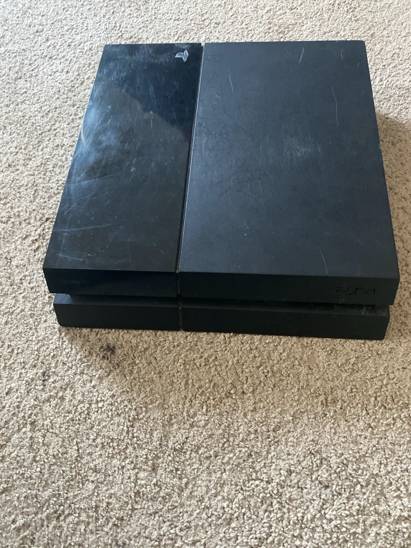 Sony PlayStation 4 PS4 Console