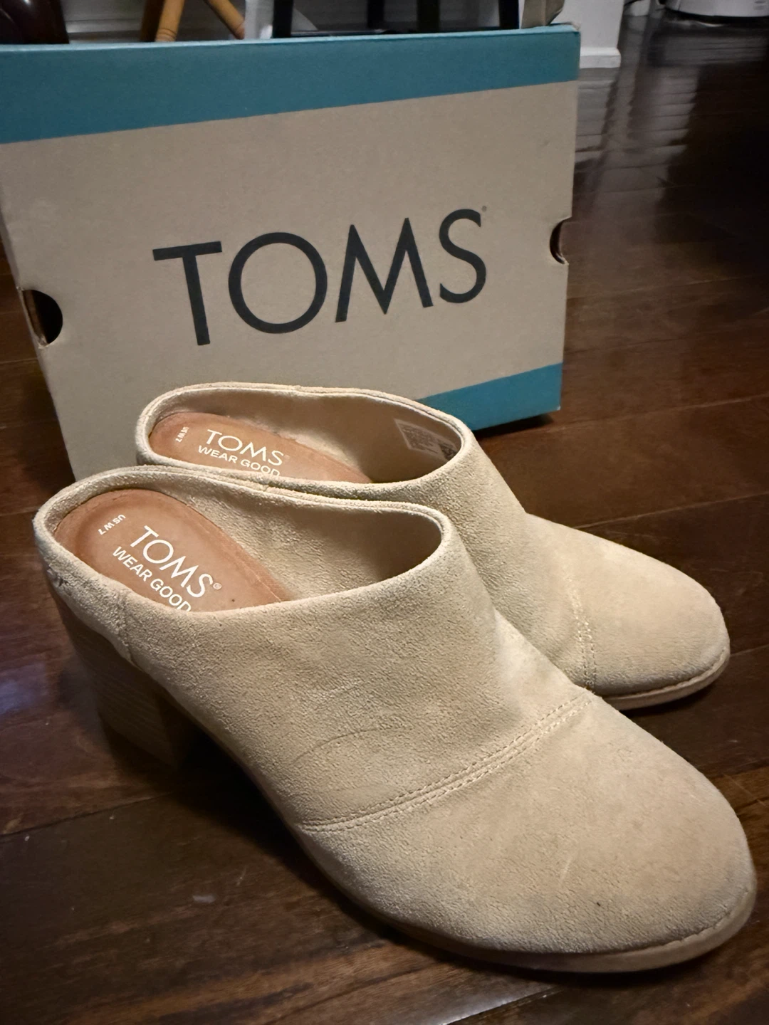 TOMS Women's Tan Suede Mule Clogs Size 7