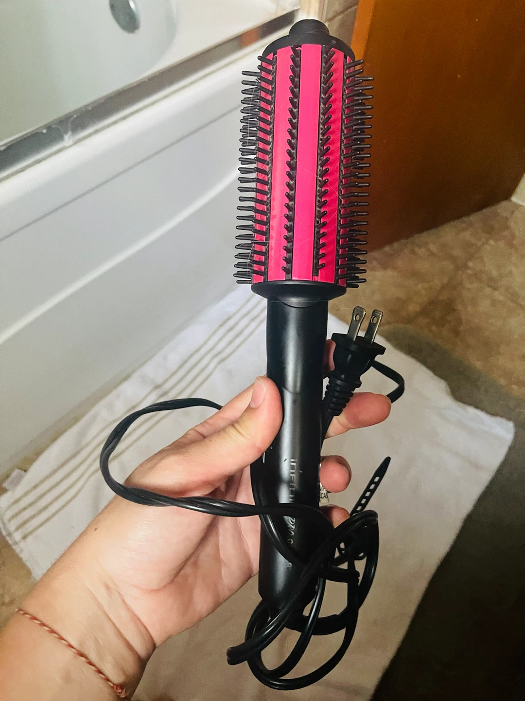 Conair InfinitiPro Rotating Hot Air Brush