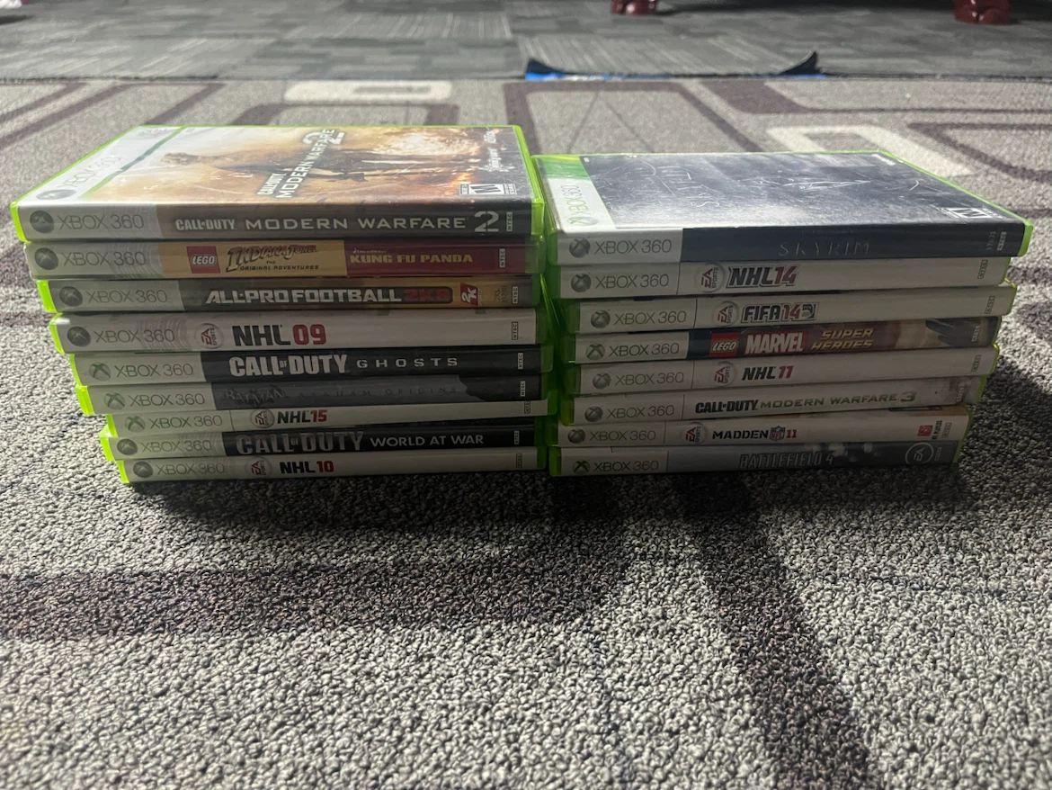 Xbox 360 Console with Games - photo 2