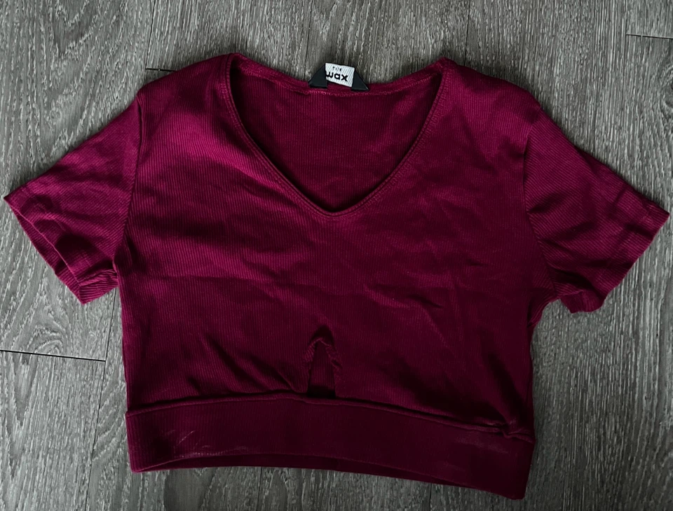 Burgundy Ribbed Crop Top