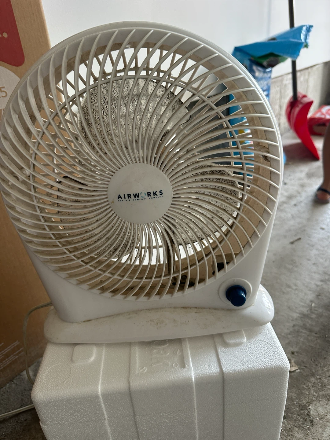 Airworks White Box Fan