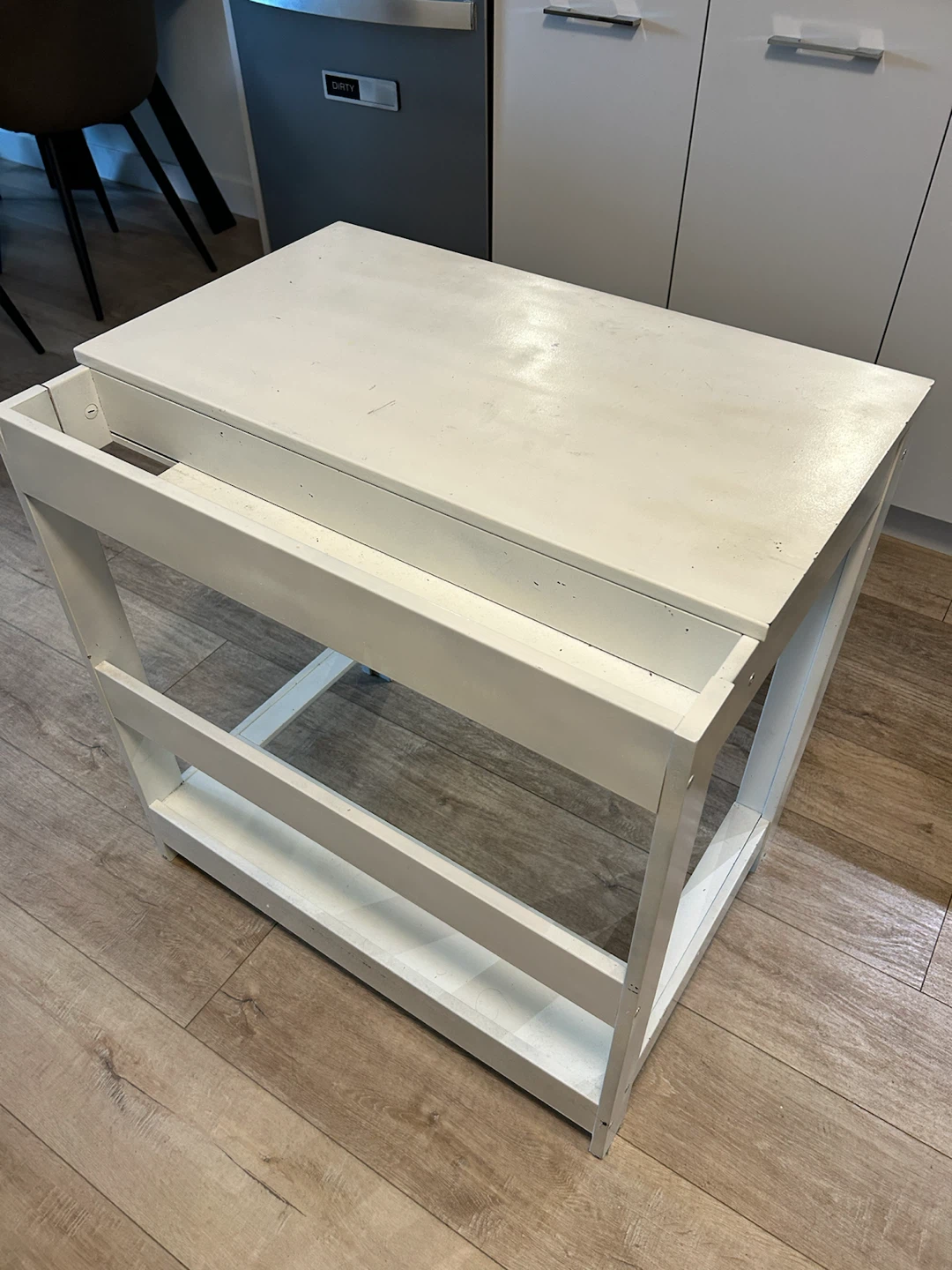 White Wooden Table - photo 3