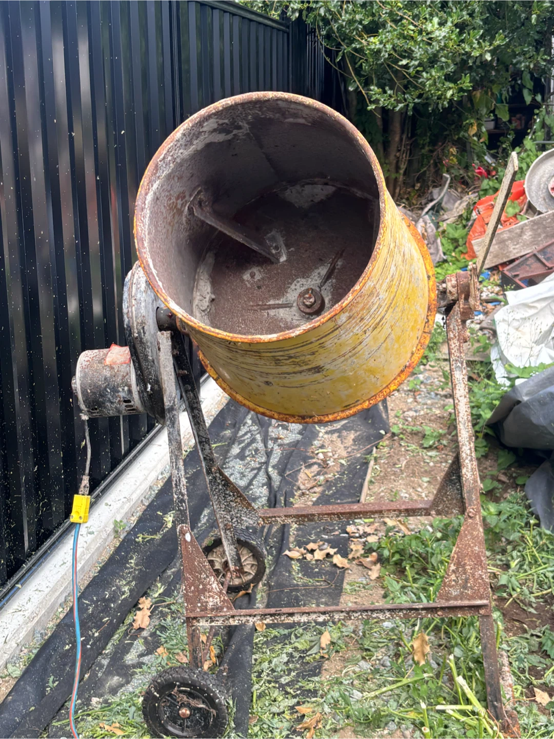 Cement mixer