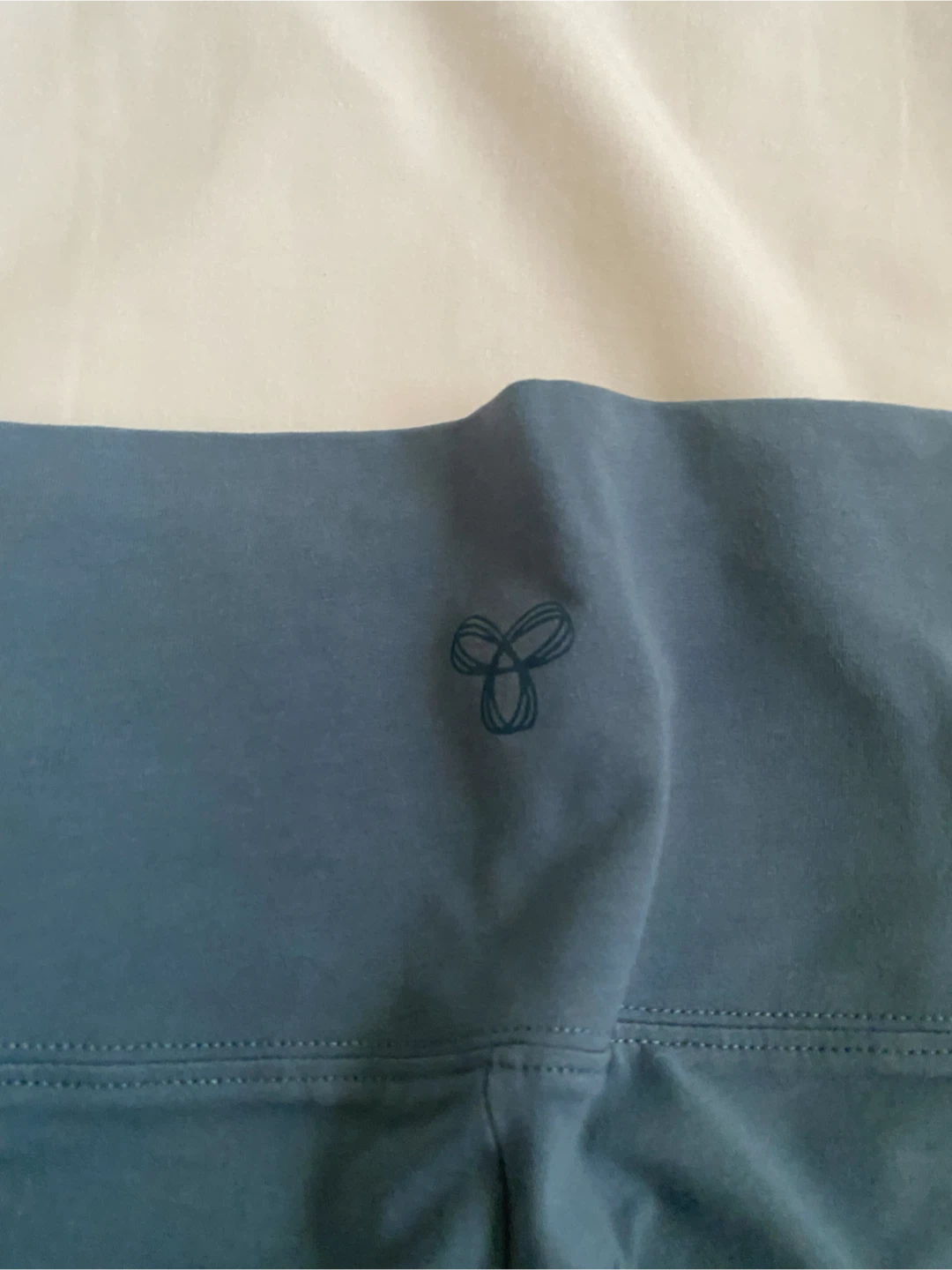Tna and Garage Pants Bundle - Size XS - photo 2
