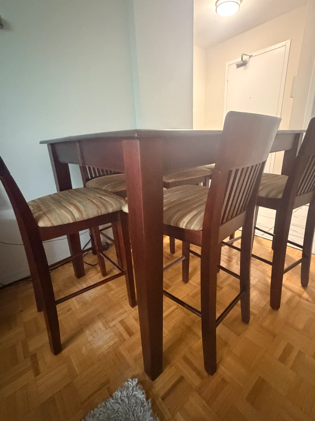 Dining Set – Seats 8 – Shermag Counter-Height Made in Canada - photo 2