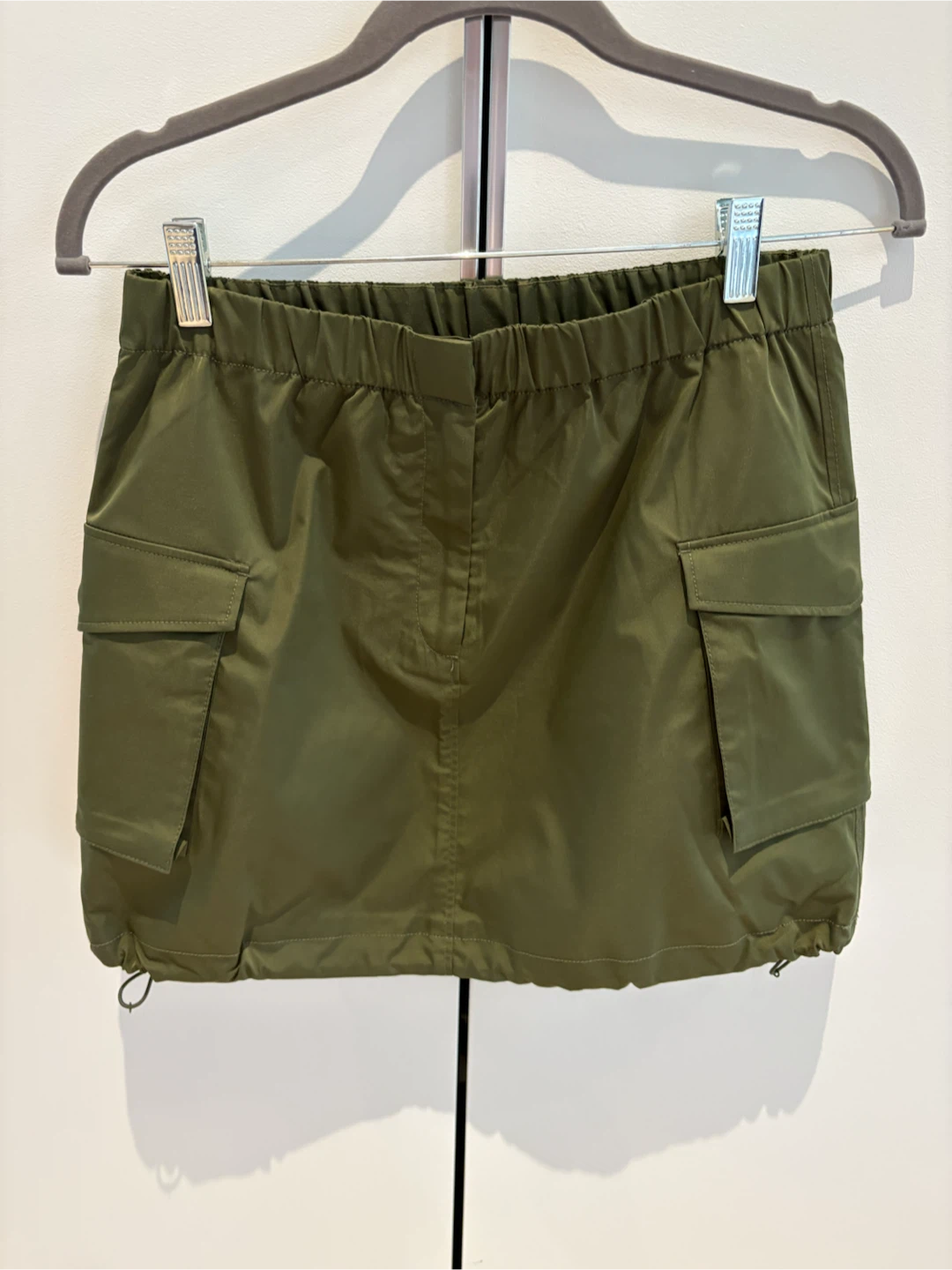 Aritzia Babaton Skirt