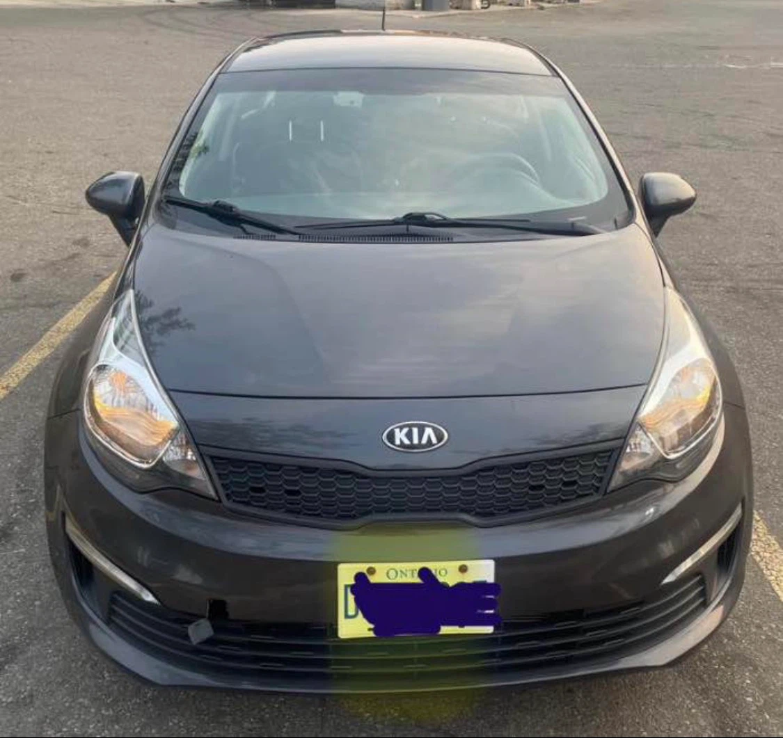 Grey Kia Rio Sedan| Free Winter Tires - photo 3