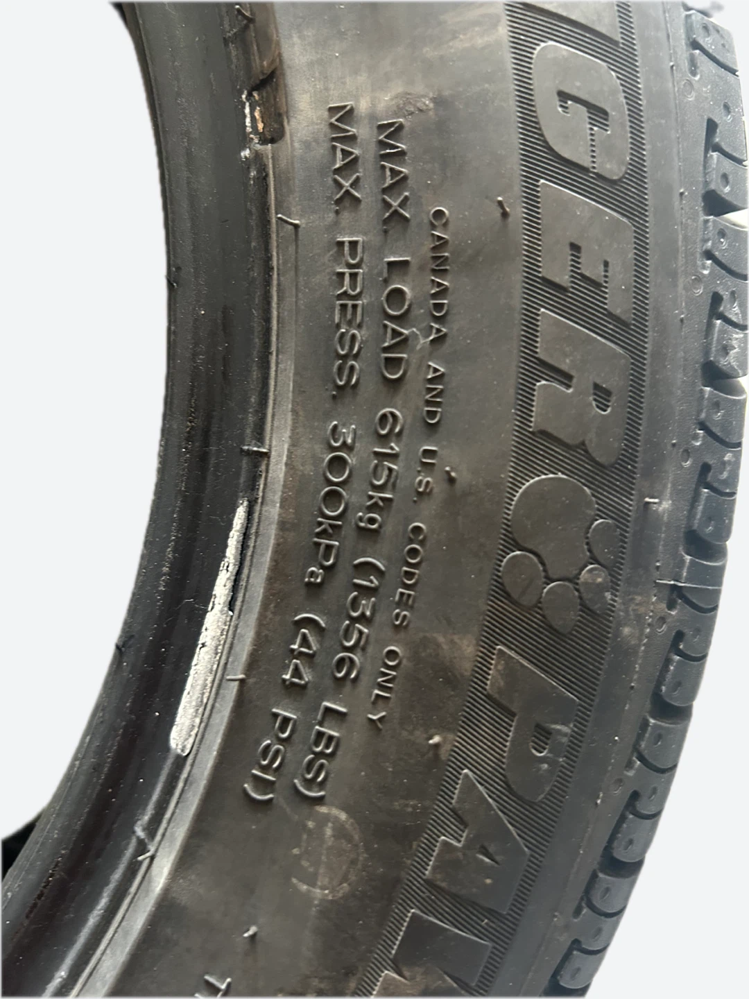 Uniroyal Tiger Paw Tire 205/55R16 91H - photo 2