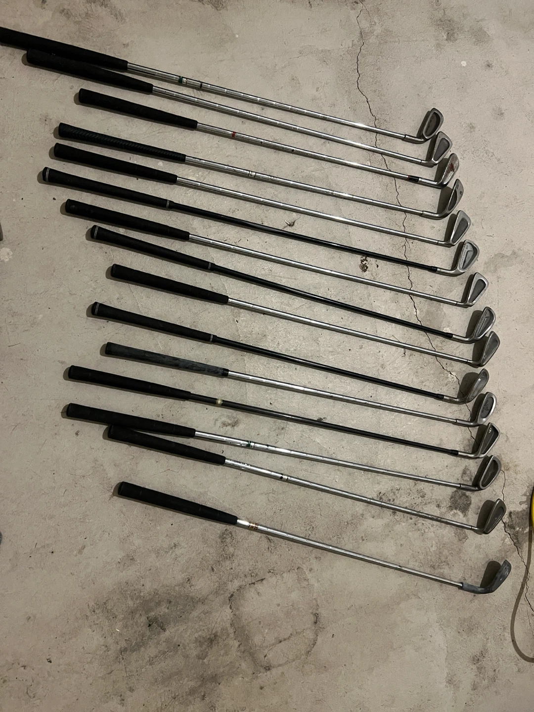 Mixed Set of Golf Clubs - photo 2
