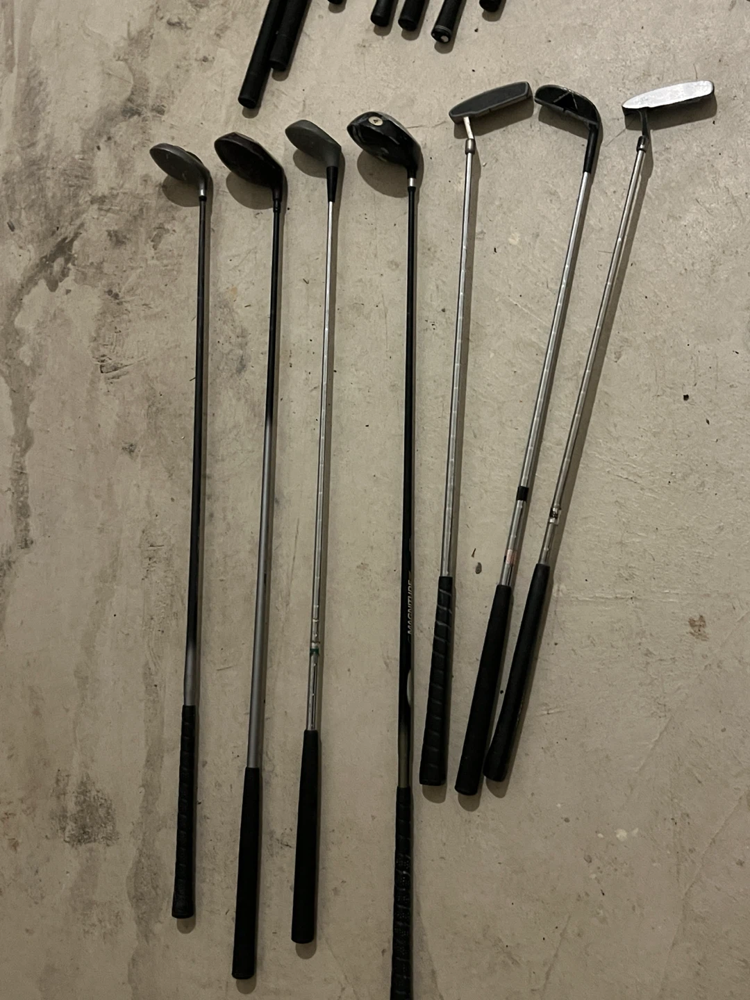 Mixed Set of Golf Clubs - photo 4