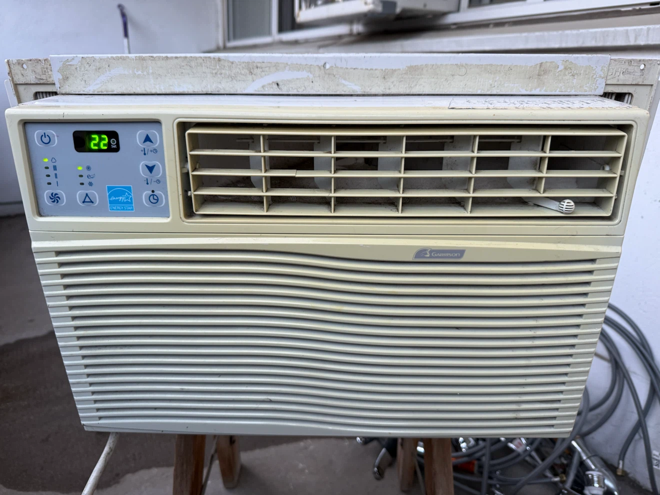 Garrison Window Air Conditioner - 6300 BTU