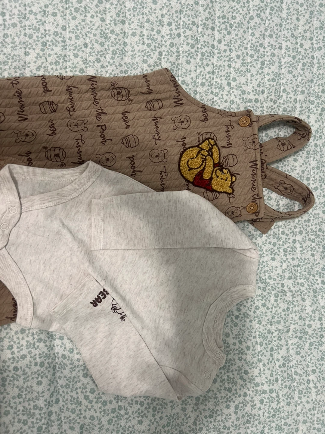Disney Baby Winnie the Pooh Bodysuit and Overalls Set - photo 5
