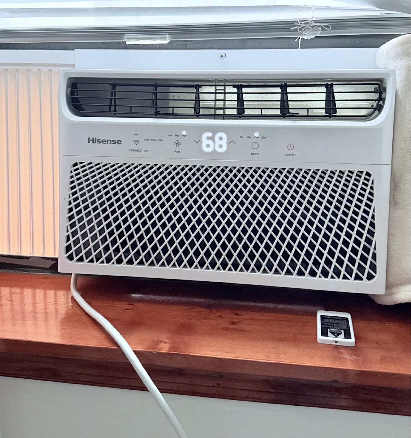 Hisense 8,000 BTU Smart Window Air Conditioner