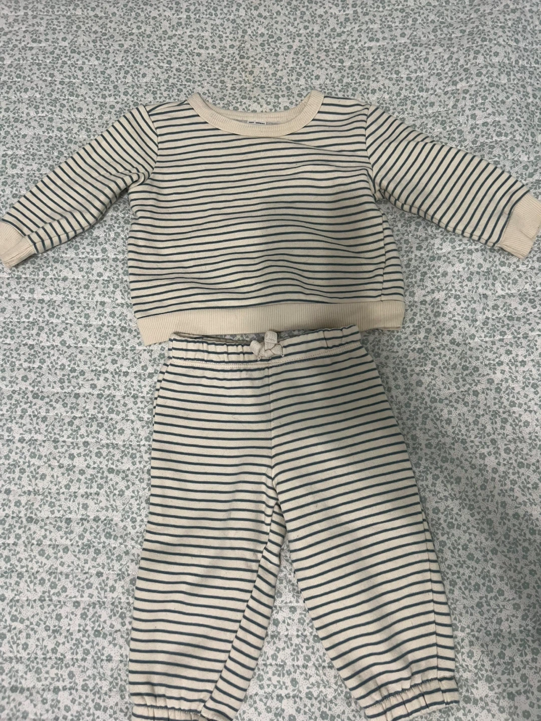 Carter's Baby Striped  Set - 9 Months - photo 2