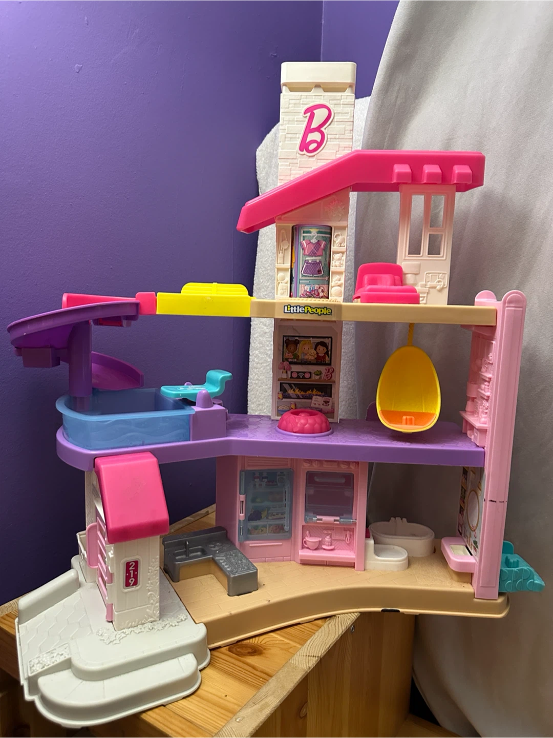 Little People Barbie Dollhouse Playset