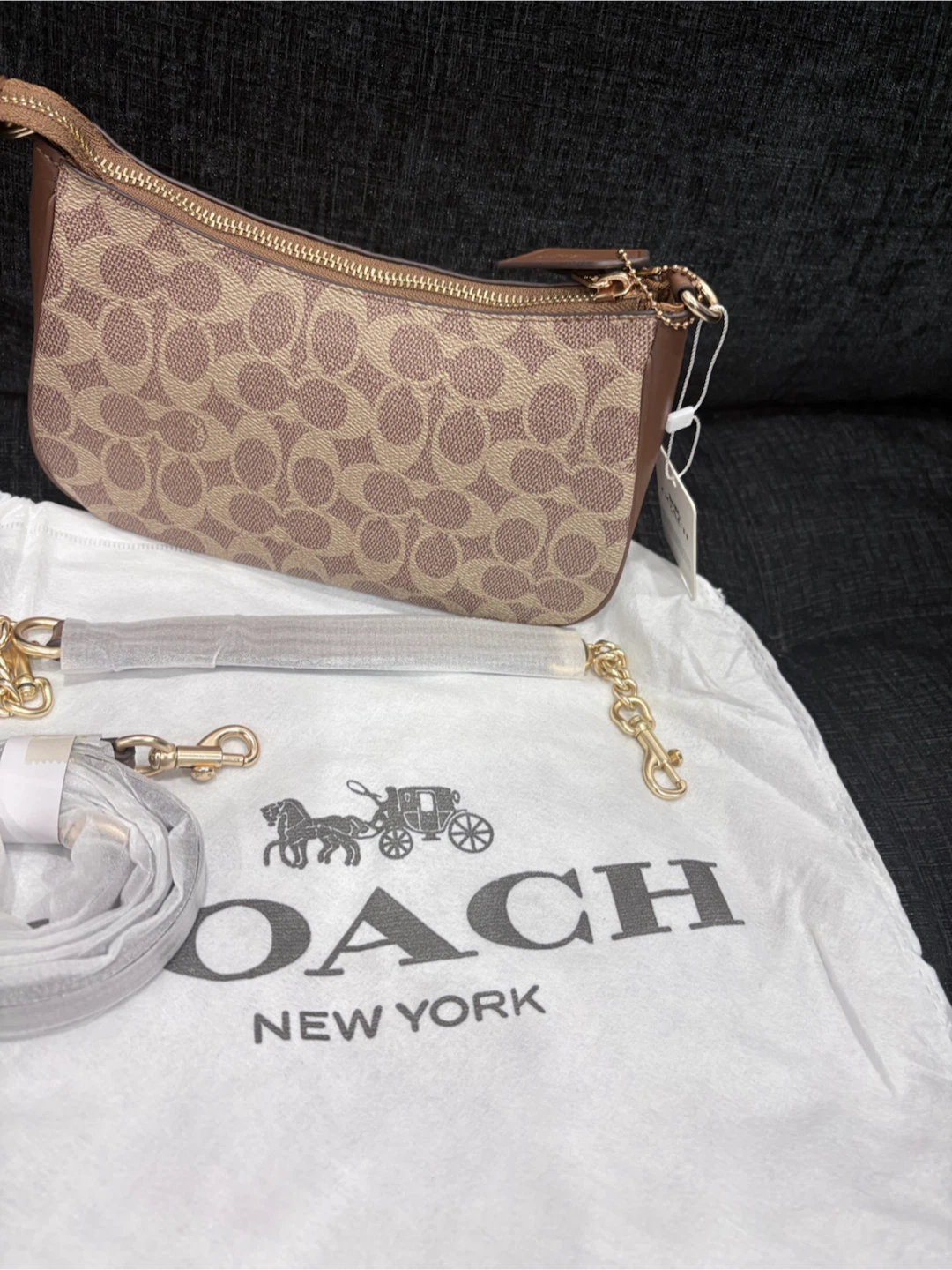 Coach Bags - Four distinct styles and colors. - photo 2