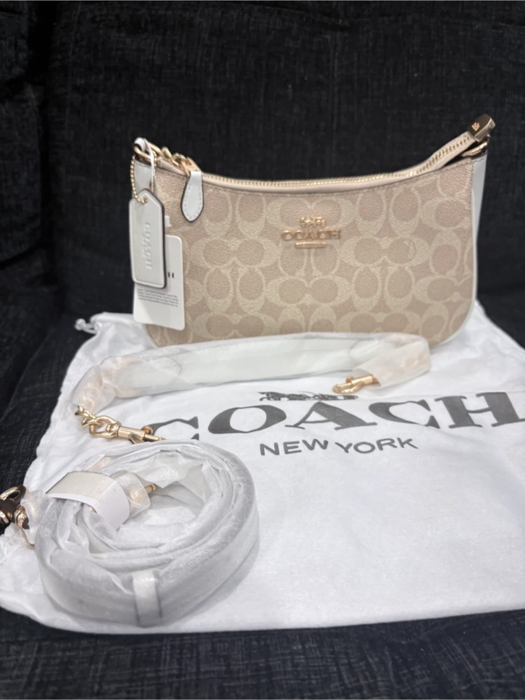 Coach Bags - Four distinct styles and colors. - photo 3