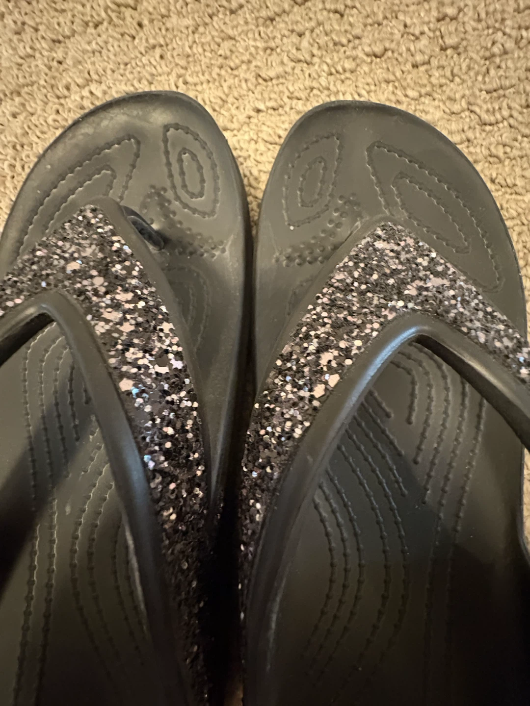 Crocs Women's Glitter Flip Flops Size 9 - photo 2
