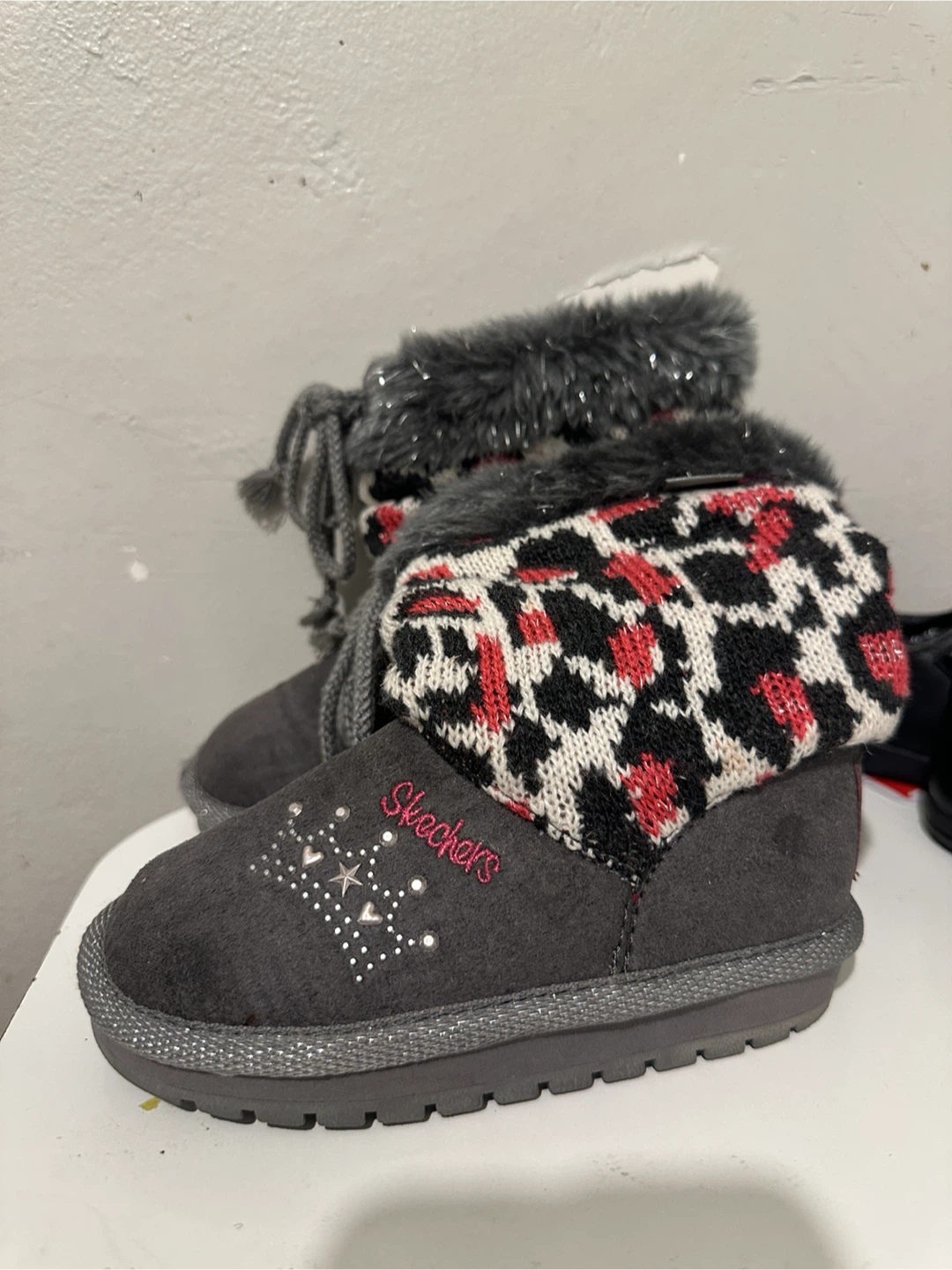 Brand new Skechers Kids Boots Size 8 Toddler - photo 2