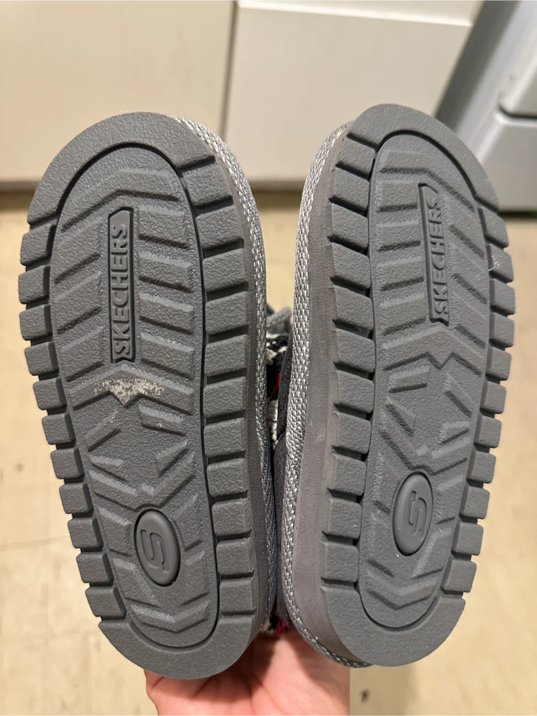 Brand new Skechers Kids Boots Size 8 Toddler - photo 3