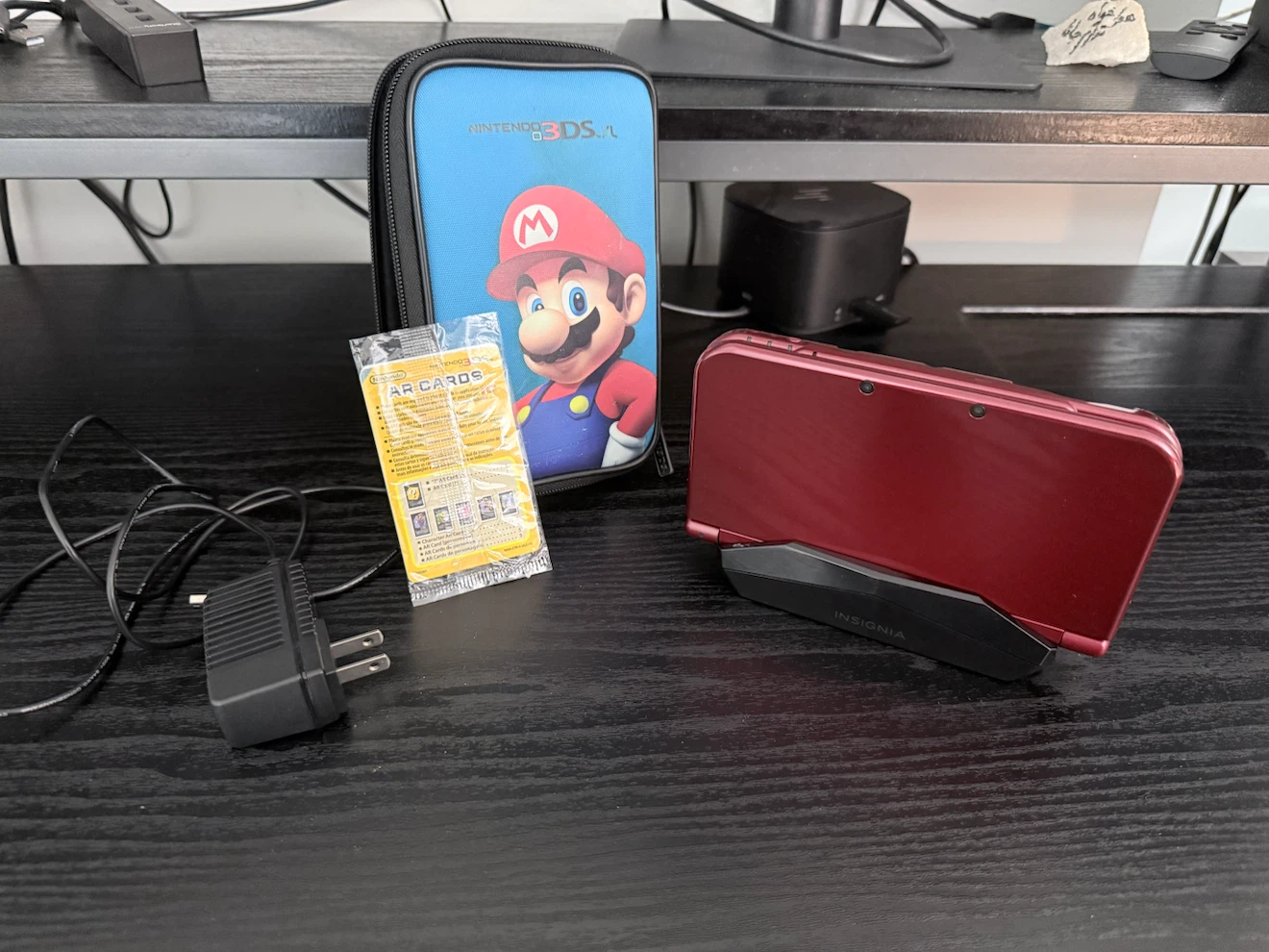New Nintendo 3DS XL Red (Modded w/ Luma3DS Top IPS Screen) - photo 2