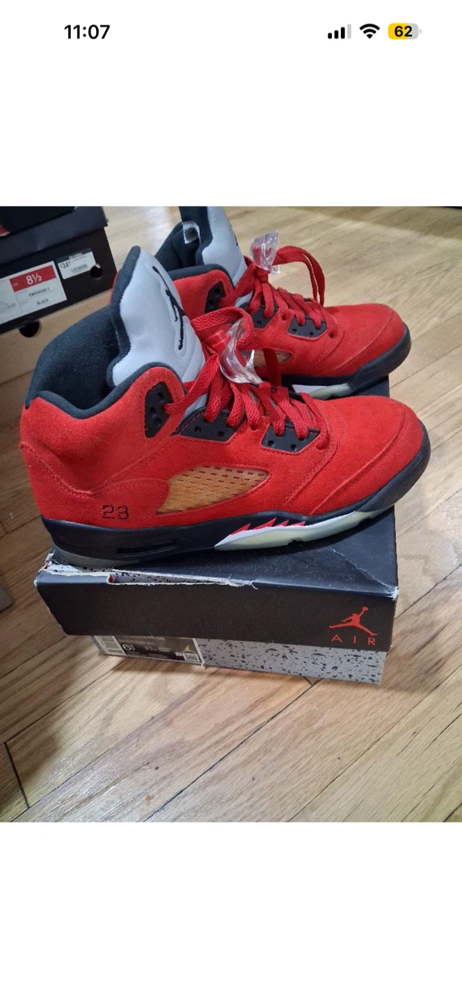 Air Jordan 5 Red