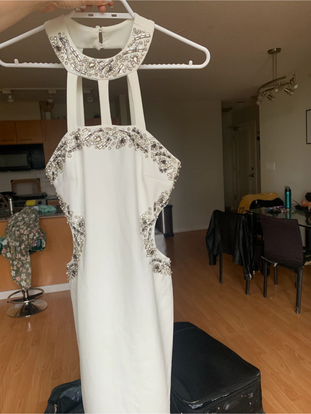 Dare to Bare White Embellished Cutout Dress Size 6 - photo 2
