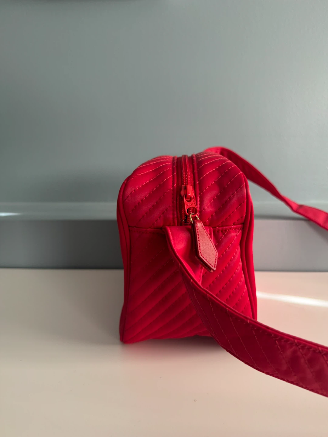 YSL Red Camera Bag Authentic - photo 4