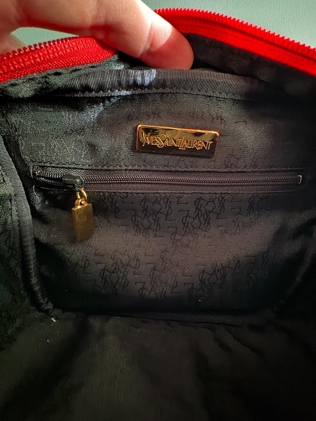 YSL Red Camera Bag Authentic - photo 5