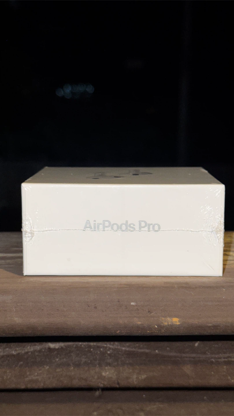 Apple AirPods Pro (3rd Generation) - photo 4