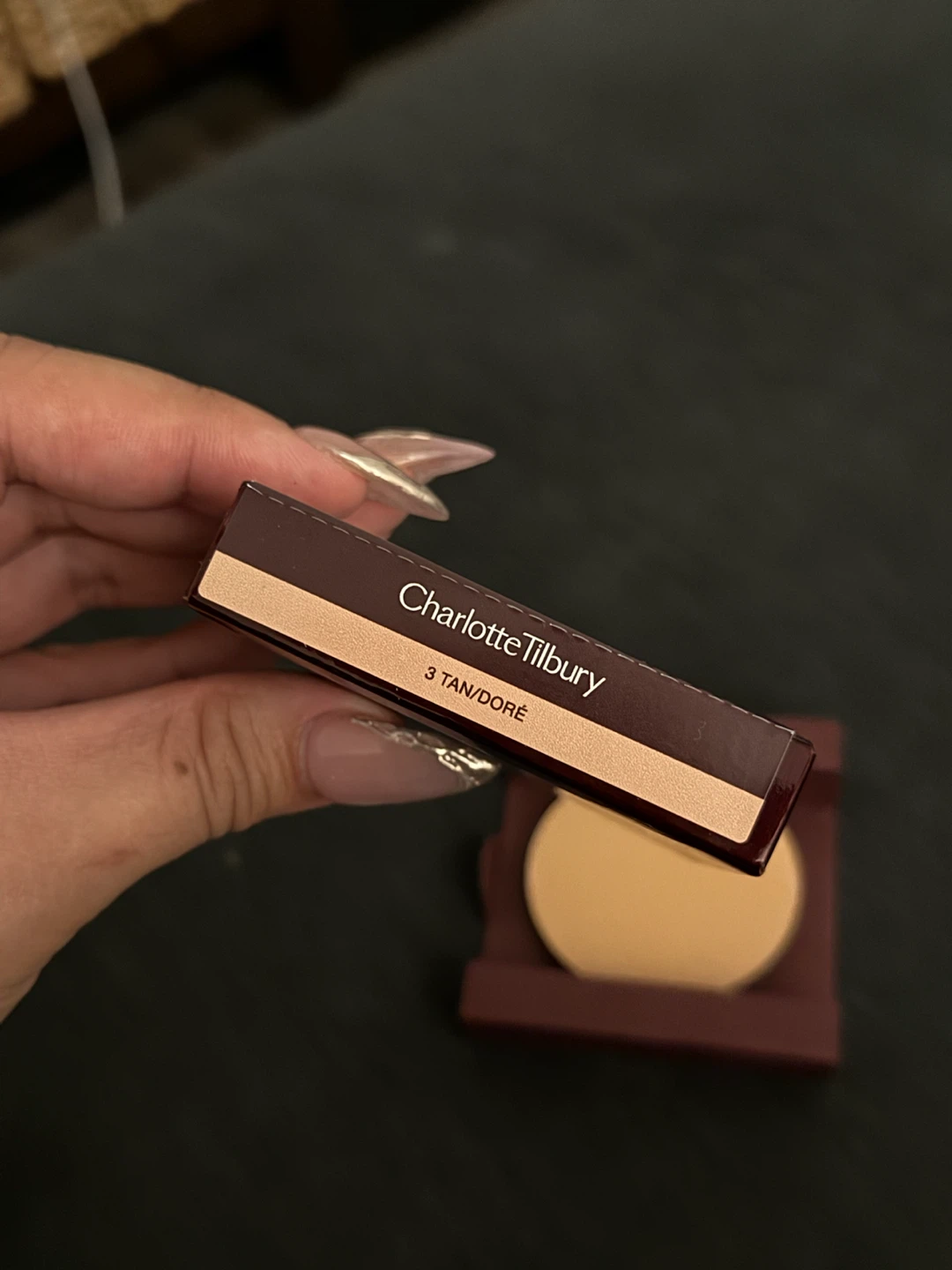 Charlotte Tilbury Airbrush Flawless Finish Powder Refill 3 Tan - photo 2