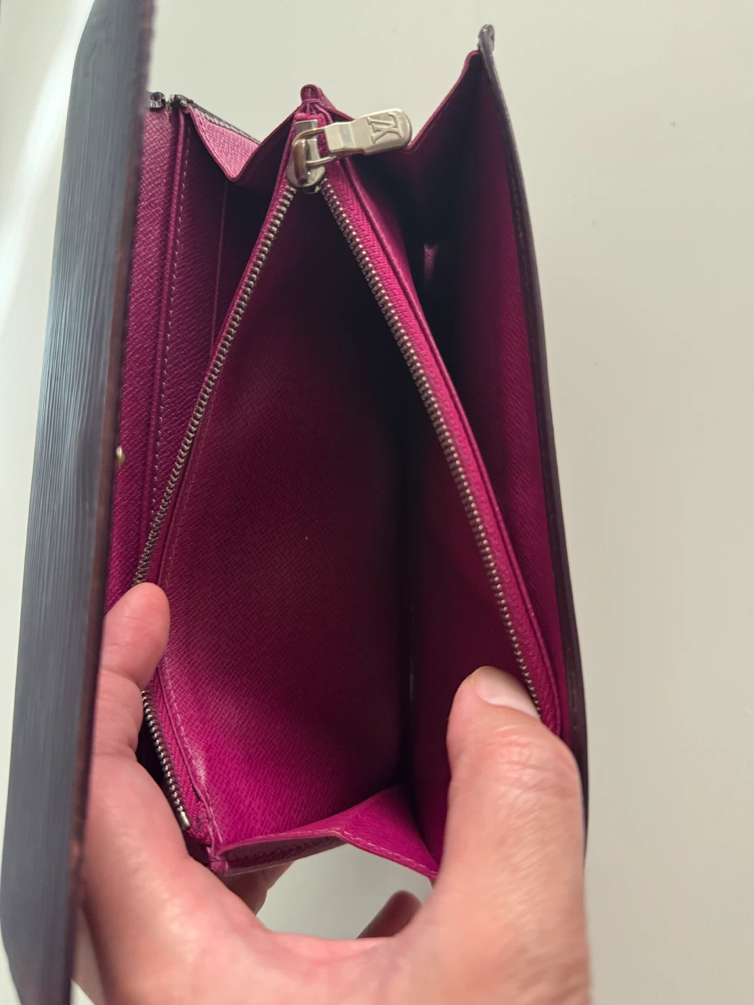 Louis Vuitton Sarah Wallet Authentic - photo 5