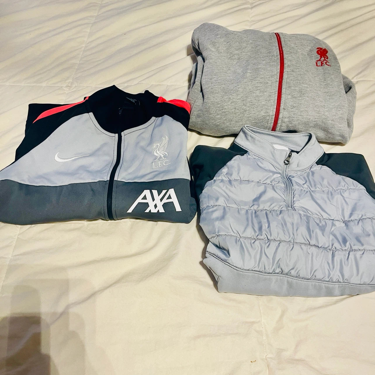 Boys Liverpool FC Track Jacket & Hoodies Bundle - photo 5