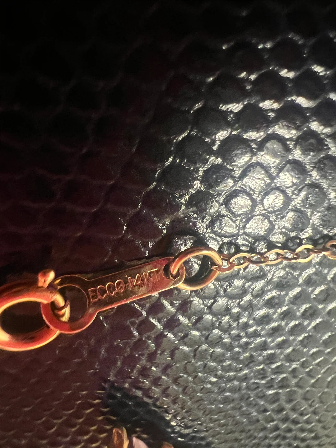 14 k Gold Necklace with Amethyst and Diamonds - photo 2
