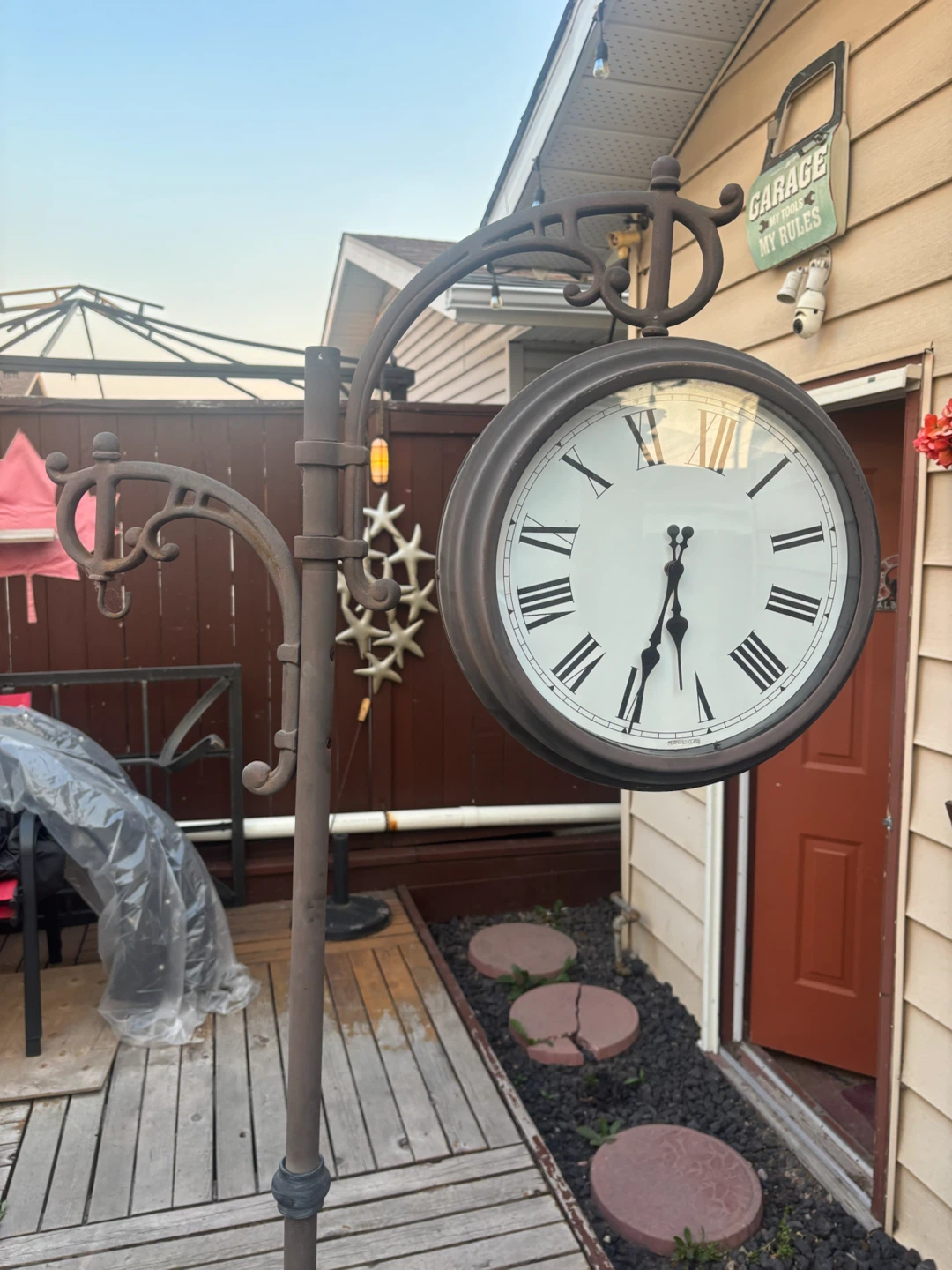 Double-Sided Outdoor Clock and Thermometer Stand