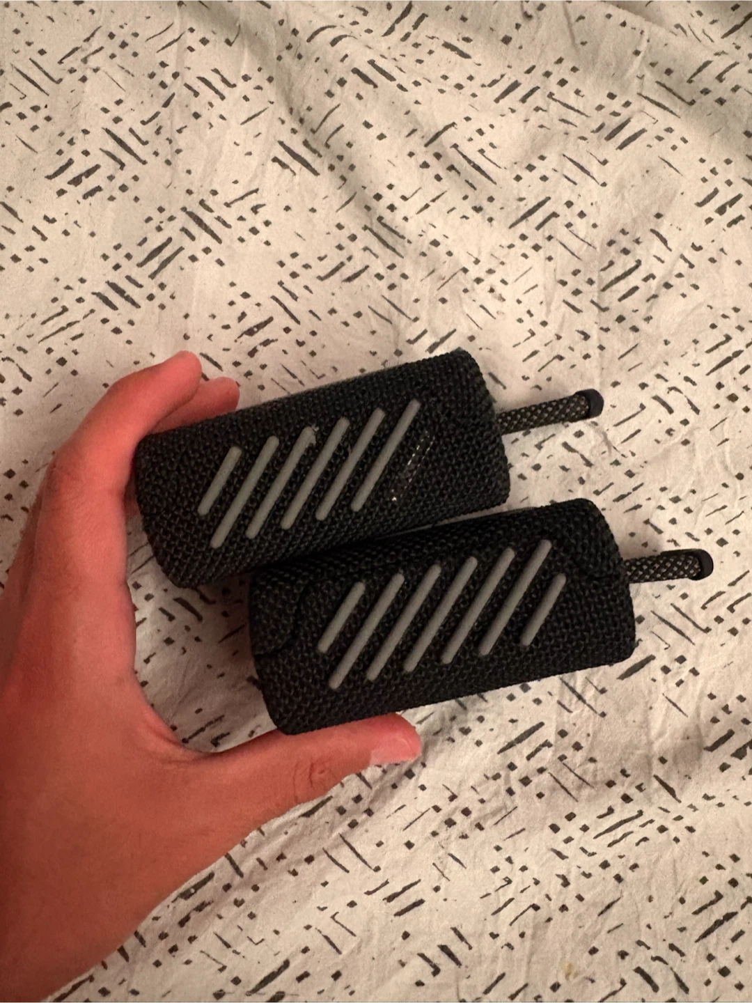 JBL Clip 3 Portable Waterproof Bluetooth Speaker - Black - photo 4
