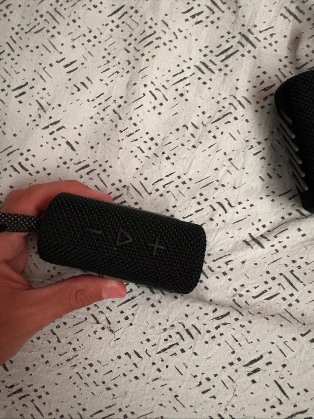 JBL Clip 3 Portable Waterproof Bluetooth Speaker - Black - photo 5
