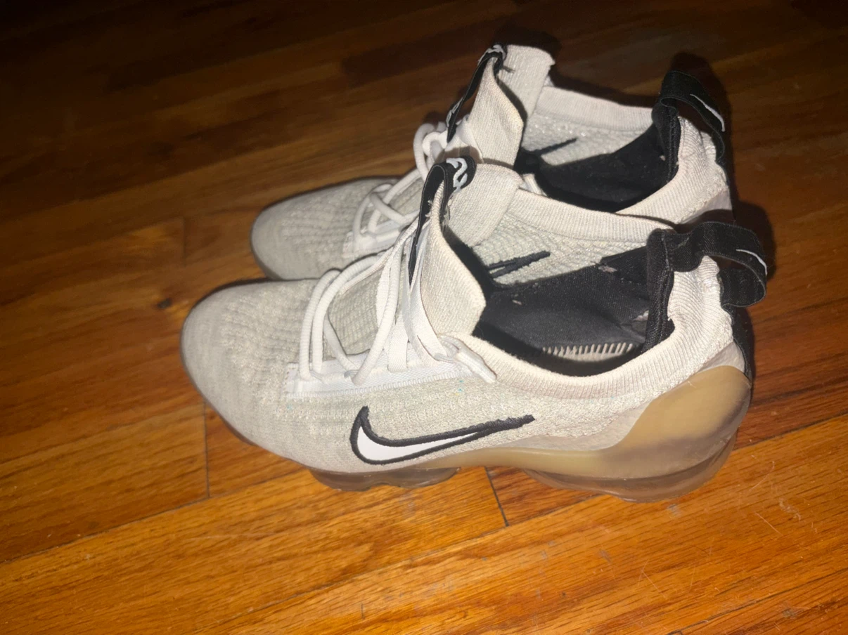 Nike Air VaporMax Flyknit 3 Shoes - photo 3